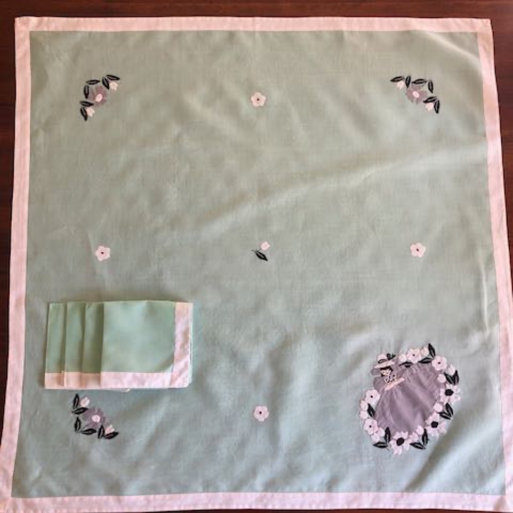 Vintage Hand Applique Tablecloth & 4 Napkins Green & Grey 40s Southern Belle